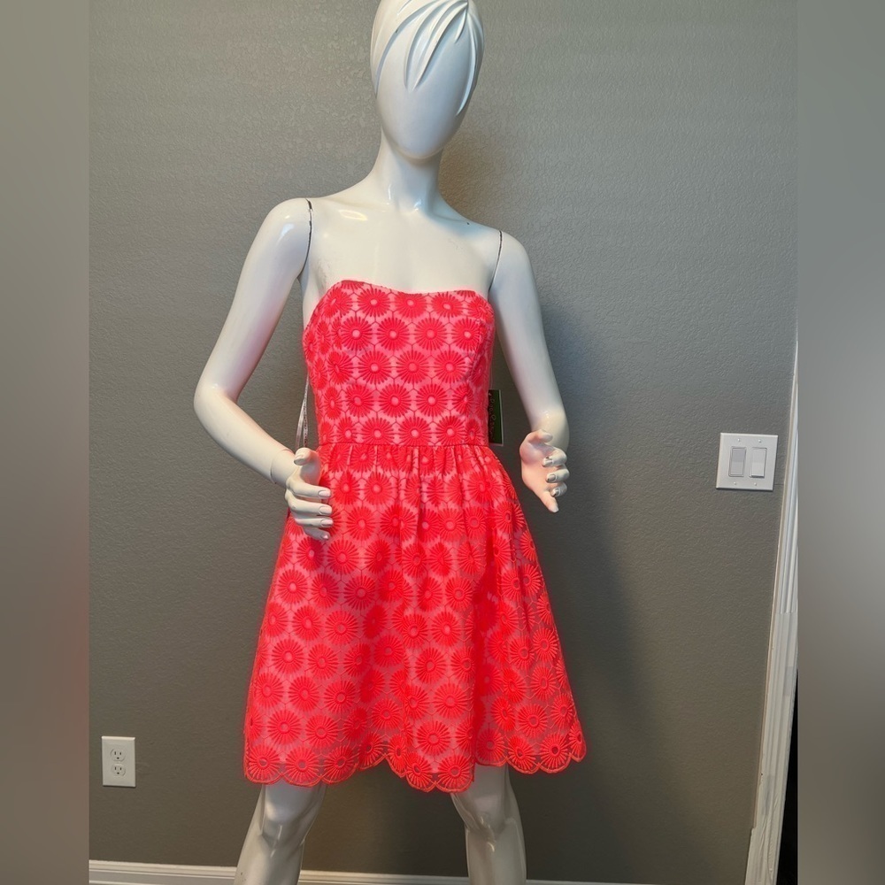 NWT Lily Pulitzer PEYTON FIESTA PINK
PINWHEEL ORGANZA Size 00